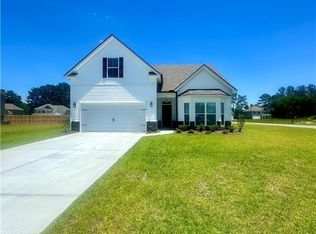 4 Sweet Berry Ct, Guyton, GA 31312