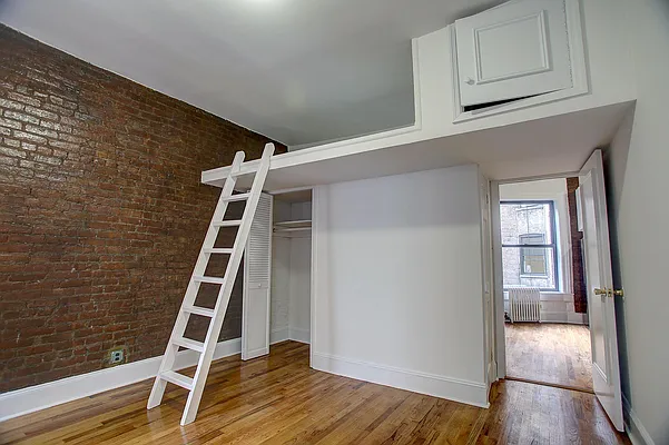 Rented by Corcoran | media 6