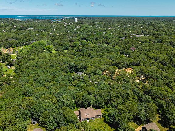 3rd image of 4 Wilsons Ln