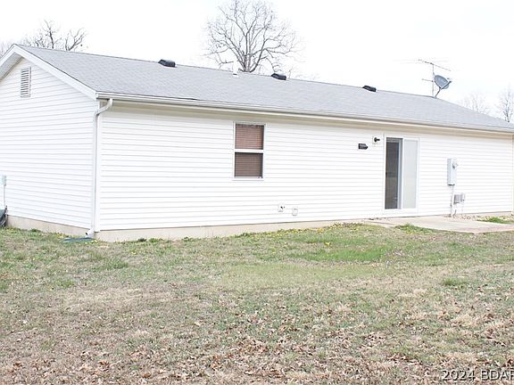 3rd image of 260 Jamie Dr