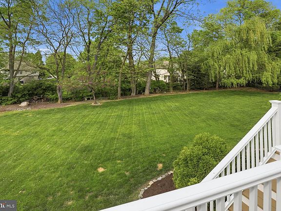 2nd image of 162 Huntingwood Dr
