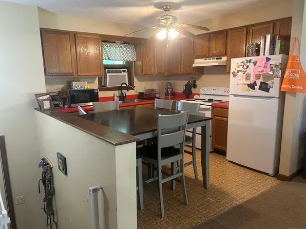 64 Wormwood Hill Road, Mansfield, CT 06250