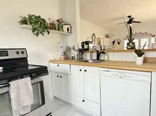 721 Moy Ave #721, Windsor, ON N9A 2N5