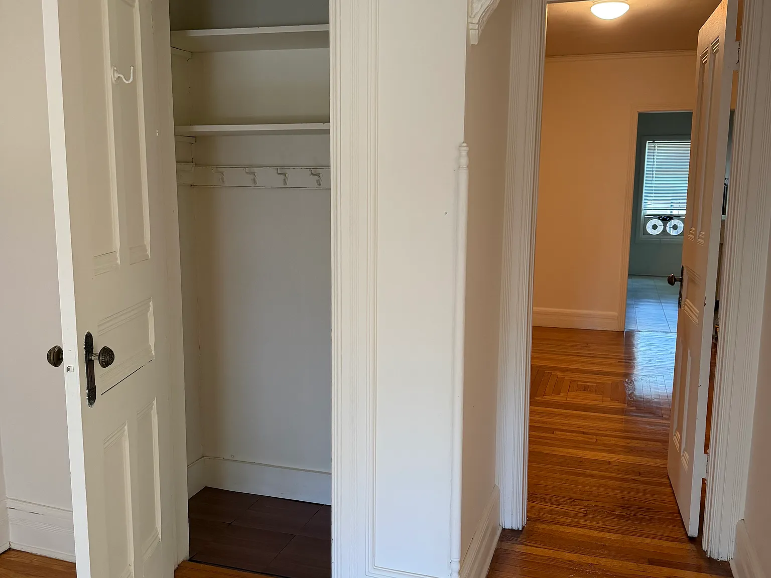 1 bed, $1,600 — Photo 3
