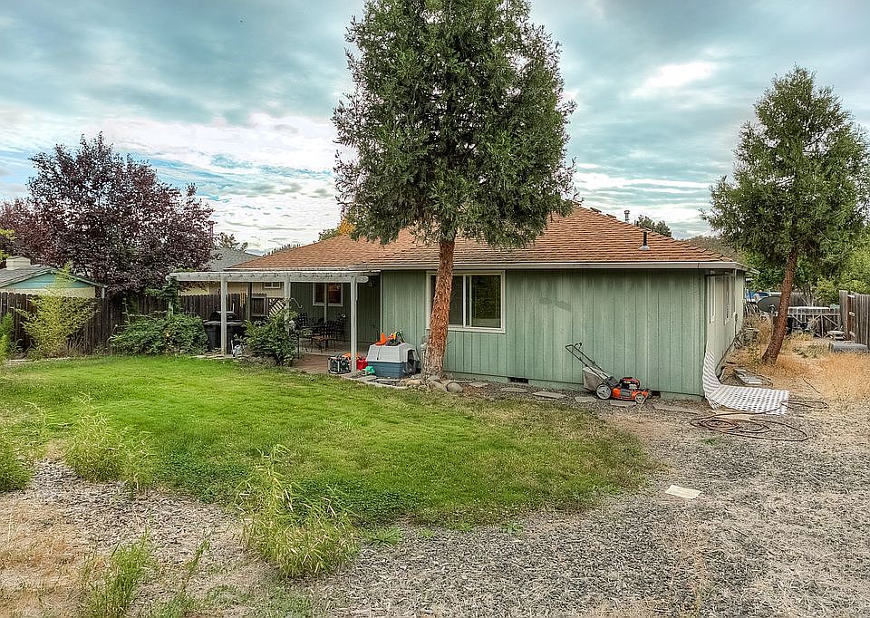 1st image of 517 Teakwood Dr