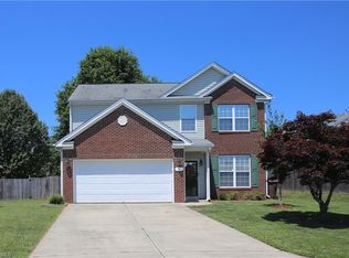 3 Limerock Ct, Greensboro, NC 27410