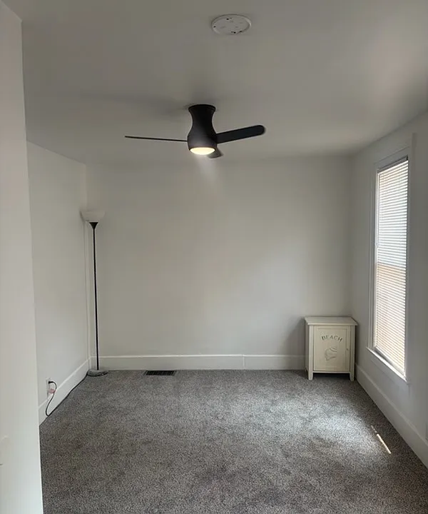 Bed room