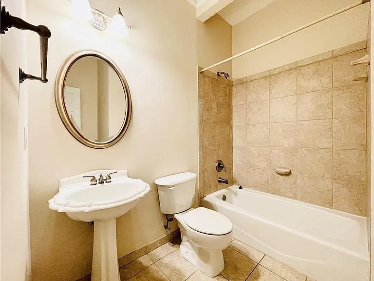 455 Wembley Cir — Photo 21