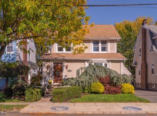 749 Cleveland Ave, Elizabeth City, NJ 07208