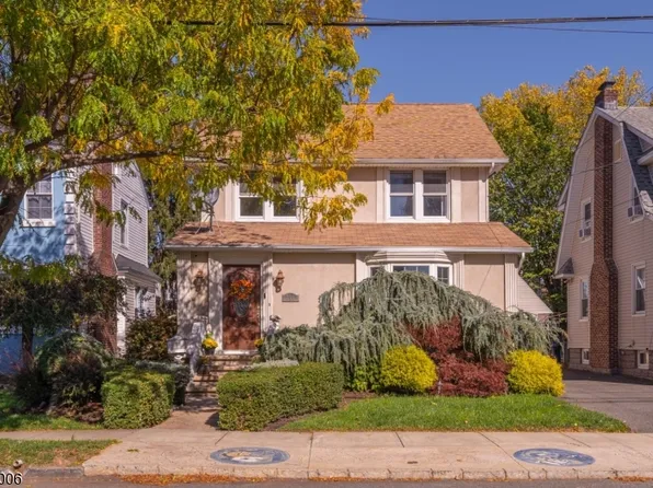 749 Cleveland Ave, Elizabeth City, NJ 07208