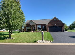 5140 Meadowbrook Ln, Flushing, MI