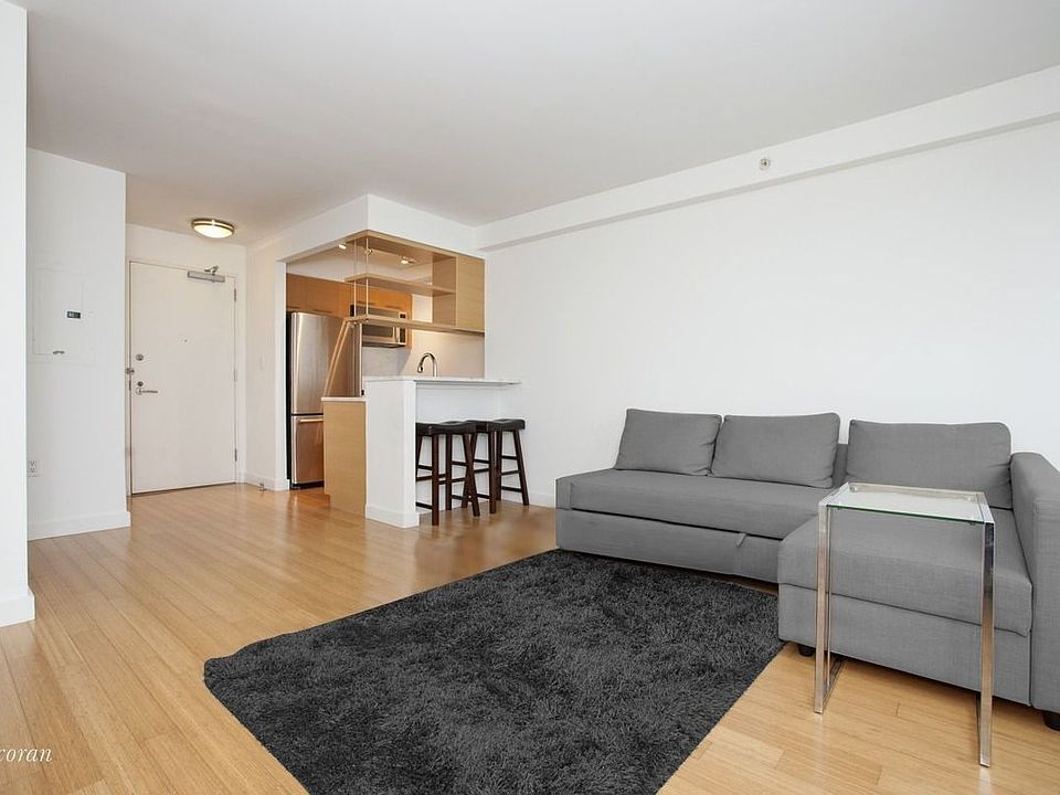 1st image of 100 W 39th St APT 43C