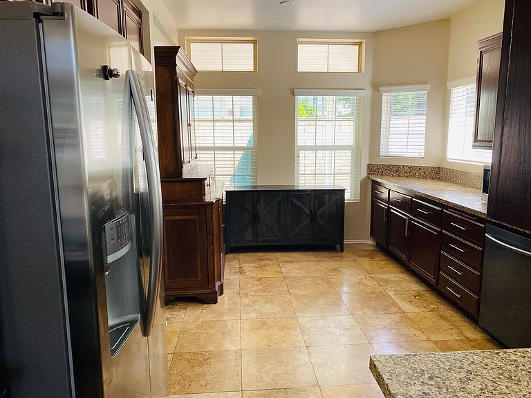 6863 Portofino Ct — Photo 8