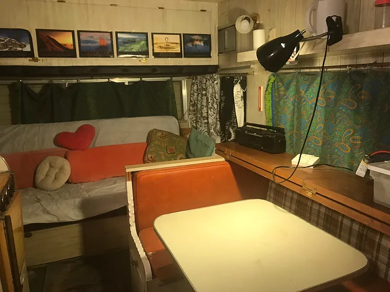 9B Trailer W — Photo 5