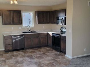 2300 NW 57th St, Lincoln, NE 68524