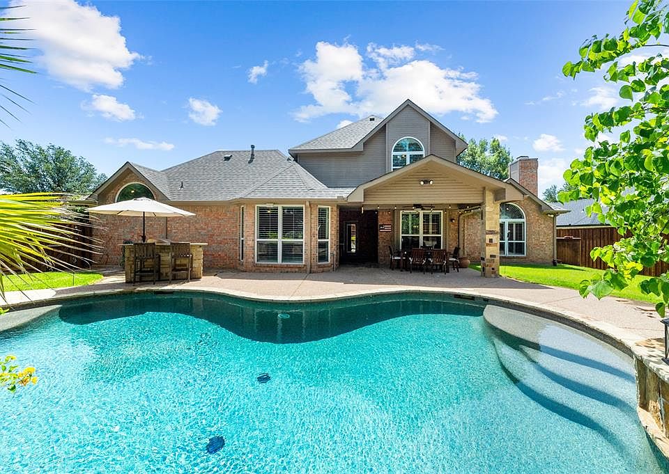 1st image of 504 Timber Lake Way