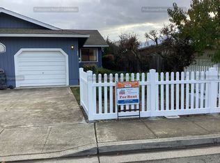 521 Oregon St, Sonoma, CA 95476