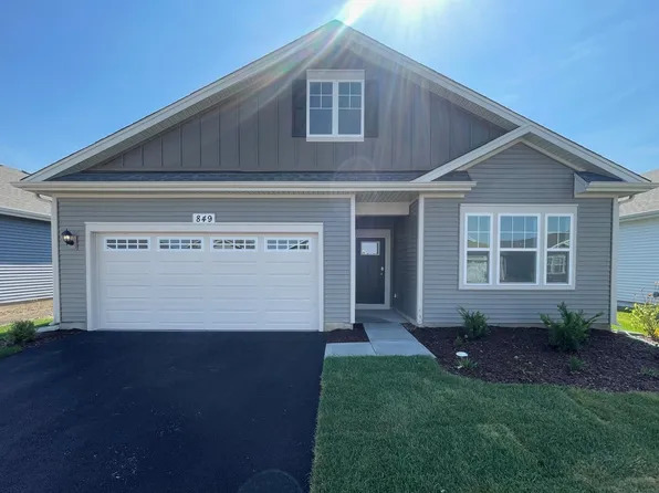849 Mesa Ln, Pingree Grove, IL 60140