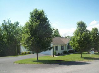 21 Stacey Ln, Middleburg, PA 17842
