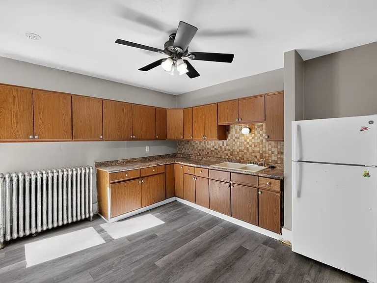 3045 N Dr William Finlayson St — Photo 3