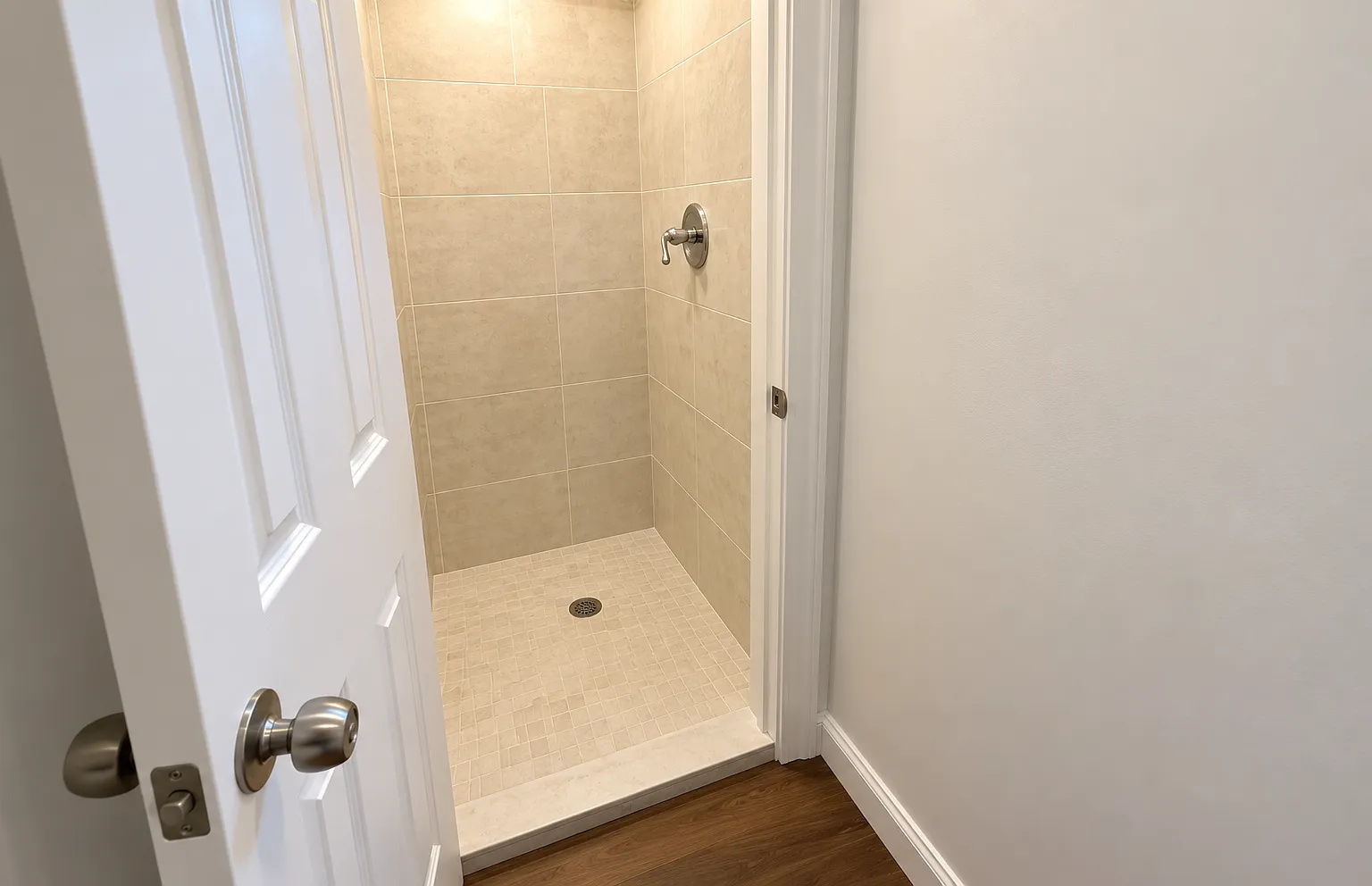 2 bed, 800 sqft, $2,997 — Photo 4