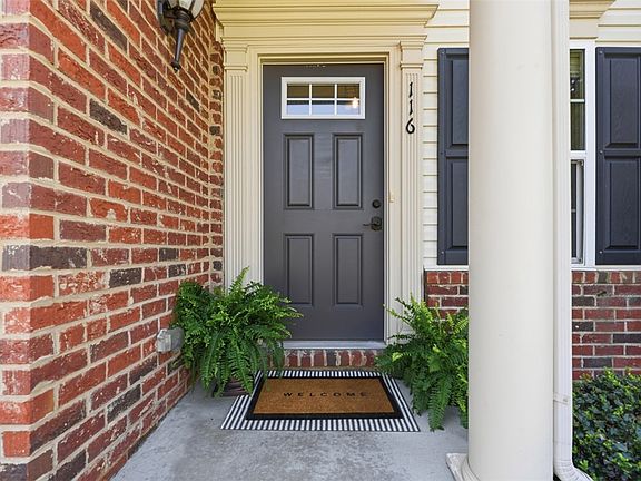 3rd image of 116 Sita Ct