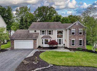 5 Chelten Rise, Fairport, NY 14450