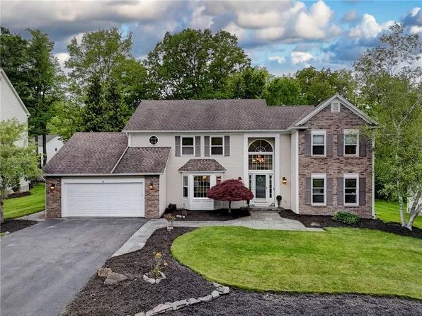 5 Chelten Rise, Fairport, NY 14450