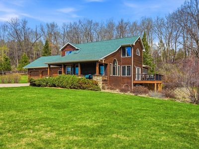1226 Old Mill Rd, New Richmond, WI, 54017