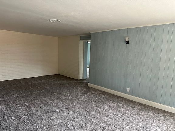 5th image of 1215 E 28th St