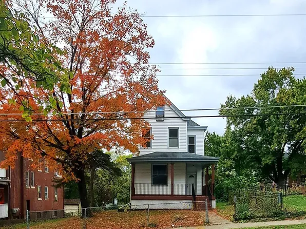 827 Woodlawn Ave, Cincinnati, OH 45205