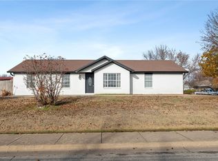 100 N Melody St, Lowell, AR 72745