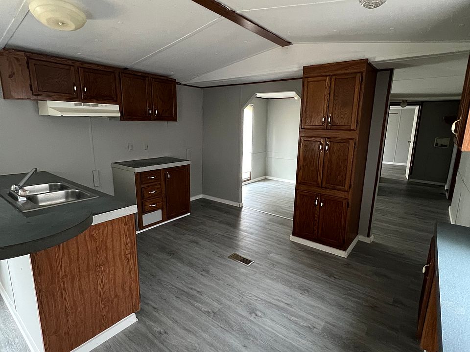 1st image of 1770 Holly Dr #13