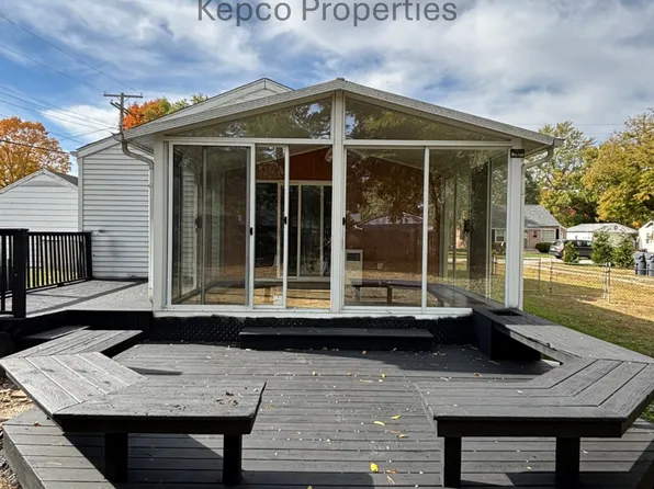 118 Webster St, Chesterfield, IN 46017