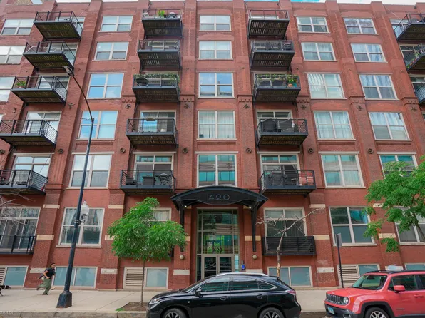 420 S Clinton St APT 506, Chicago, IL 60607