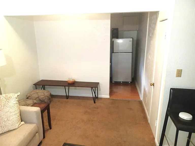 2808 Windsor Rd #B — Photo 7