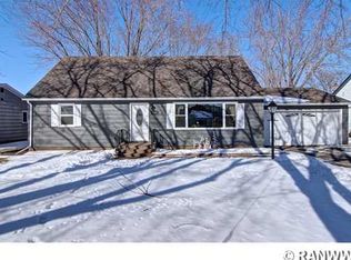 630 Dwight St, Chippewa Falls, WI 54729