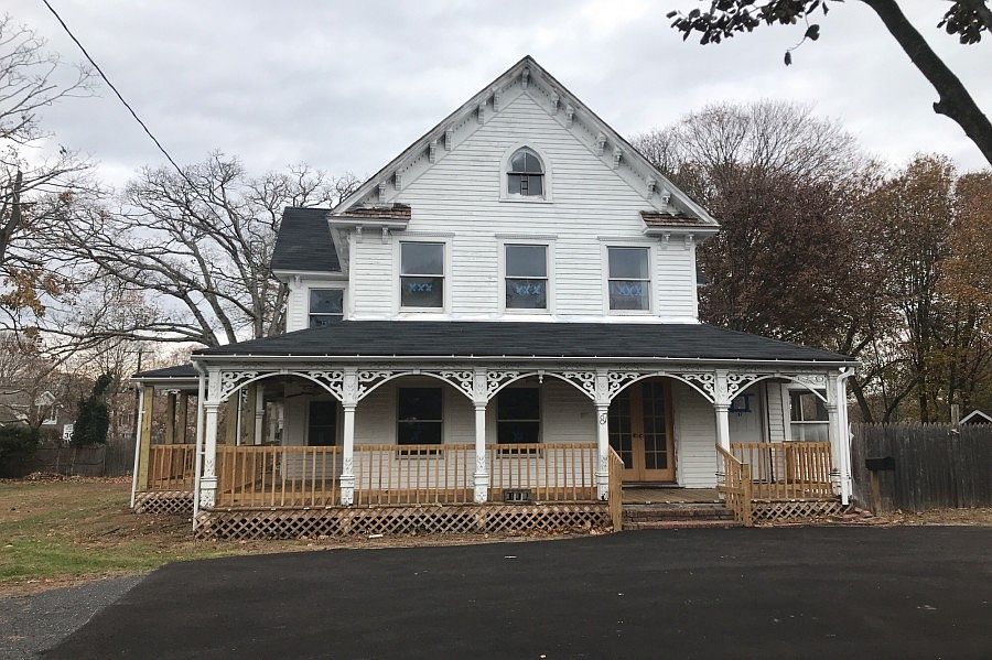 1st image of 87 Lakeland Ave