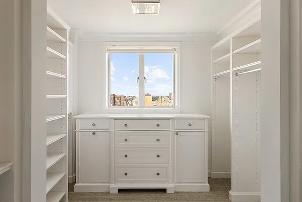 Bedroom, photo 6