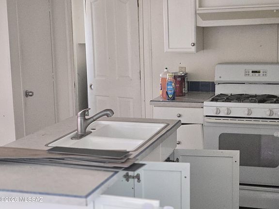 2nd image of 4098 E White Water Dr