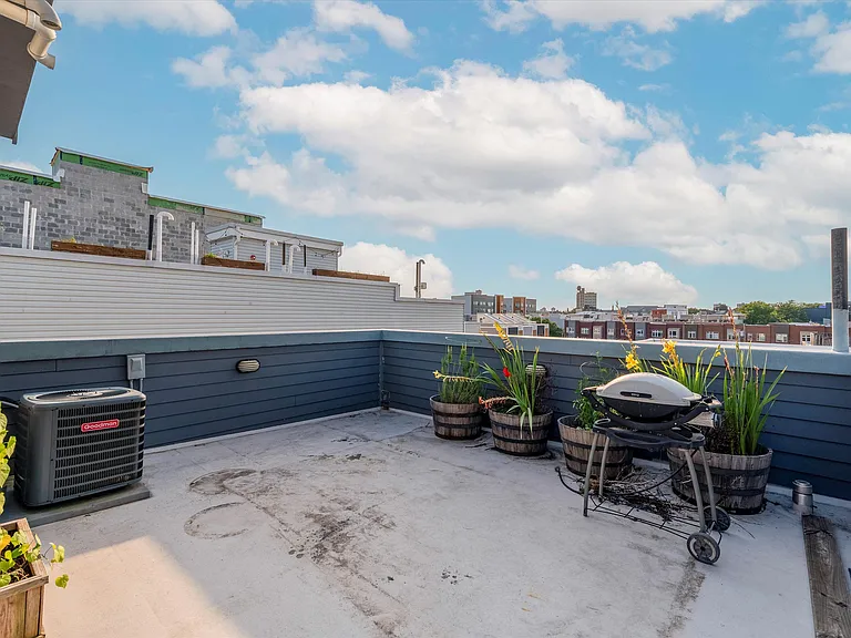 2032 Frankford Ave #22 — Photo 14