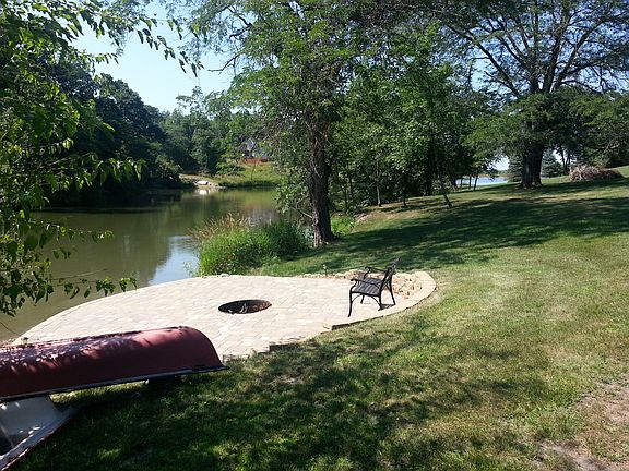 3rd image of 36851 Beachwood Dr