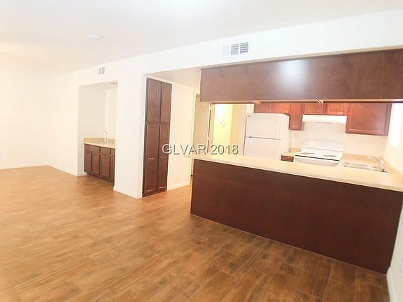 5th image of 6241 Bellota Dr APT B
