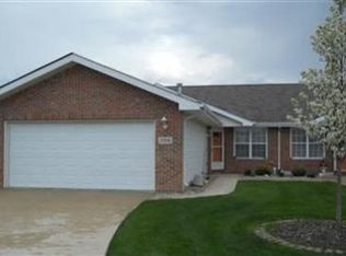 396 Golden Oak Dr, Crown Point, IN