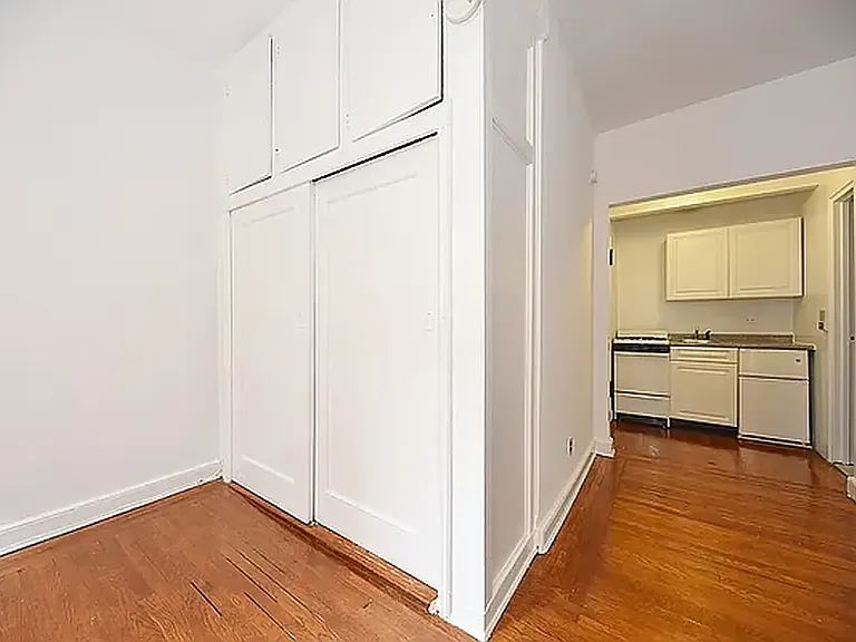 54 W 12th St #3F — Photo 7