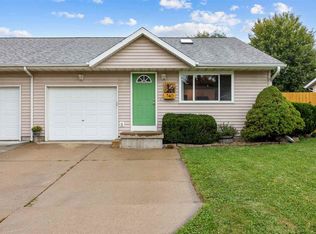 740 Molly Dr, North Liberty, IA 52317