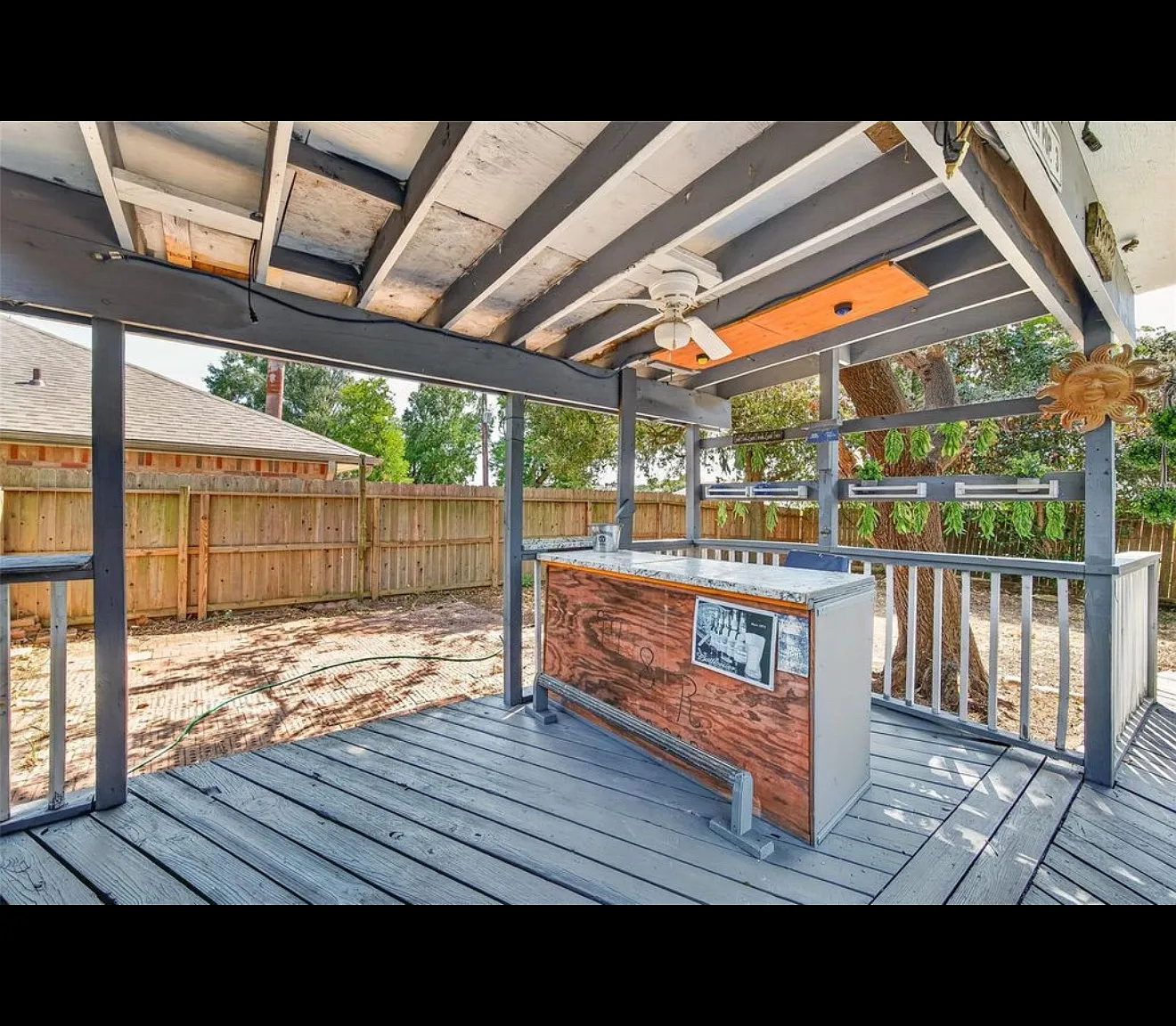 4 bed, 1903 sqft, $1,995 — Photo 2