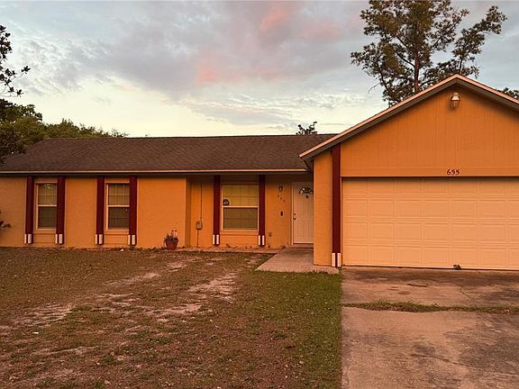 2nd image of 655 Murphy Rd