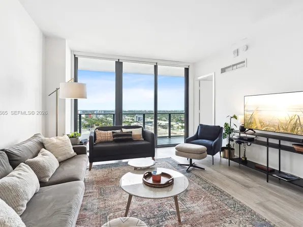 121 NE 34th St, Miami, FL