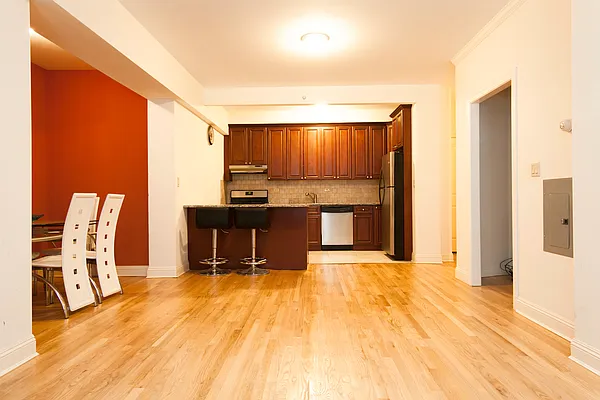 Sold by Century 21 American Homes | media 6
